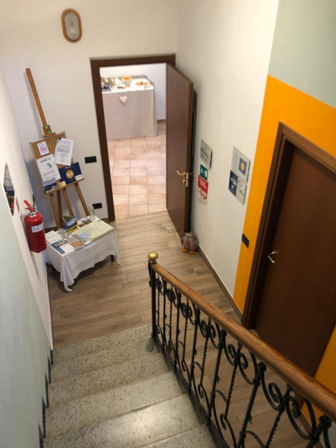 La Tegola Bed & Breakfast โกโม ภายนอก รูปภาพ